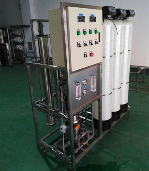 新鄉(xiāng)廠家供涂料印刷廠專用0.5噸反滲透凈水設(shè)備 專業(yè)凈化，助力生產(chǎn)